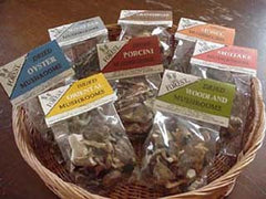 Cultivated dried mushrooms</h1><br>Free shipping on US orders of $75 or more. </h1><br>Canada orders incur a flat ship rate of $35.  </h1><br>California orders will have a&nbsp;prop 65 warning label.