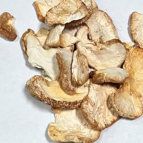 Dried Organic Lion's Mane (Pom Pom) Mushrooms, Sliced